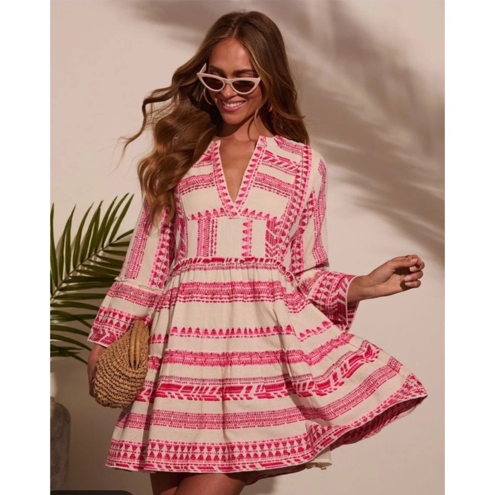 En crème Tanya Embroidered Dress MSRP $100 NWT SIZE XS